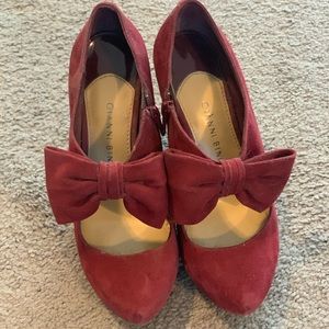 Gianni Bini Garnet Bow Heels